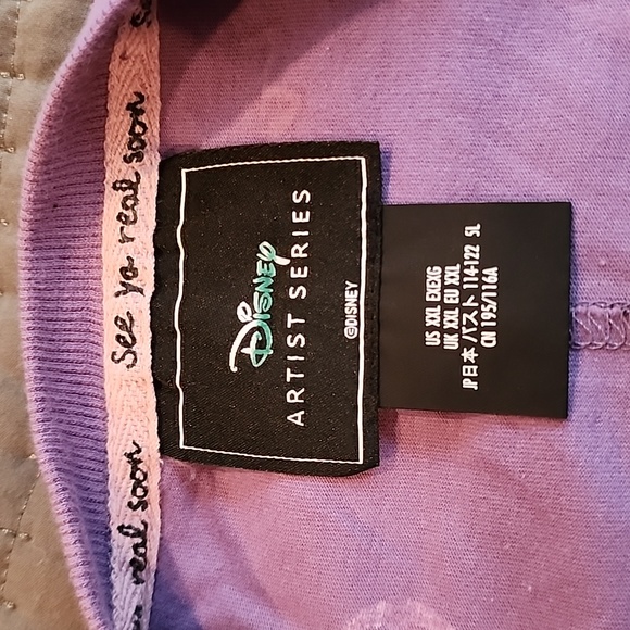 NWT Artist Series shirt. XXL - Picture 5 of 10